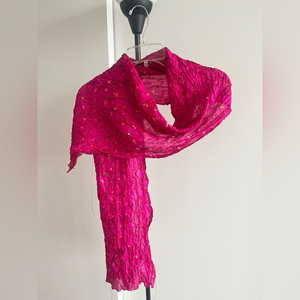 New Silk Crinkled Bandhani Tie-Dye Magenta Hot Pink Stole Scarf 🧣100% Silk 70"